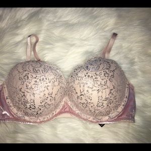 NWOT Victoria Secret Bra